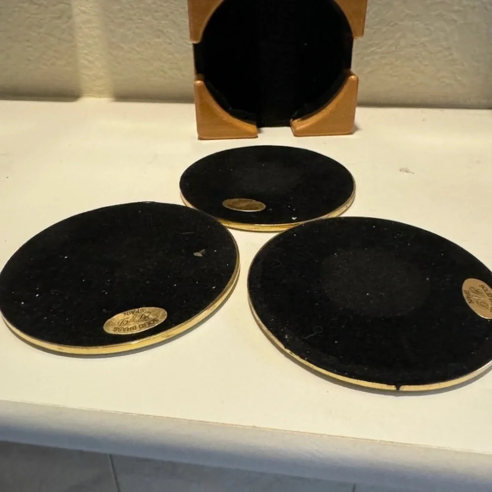 Coaster‎ Solid Brass & Leather Made in Spain Monogrammed M
